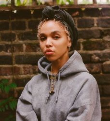 Фото №17 Fka Twigs